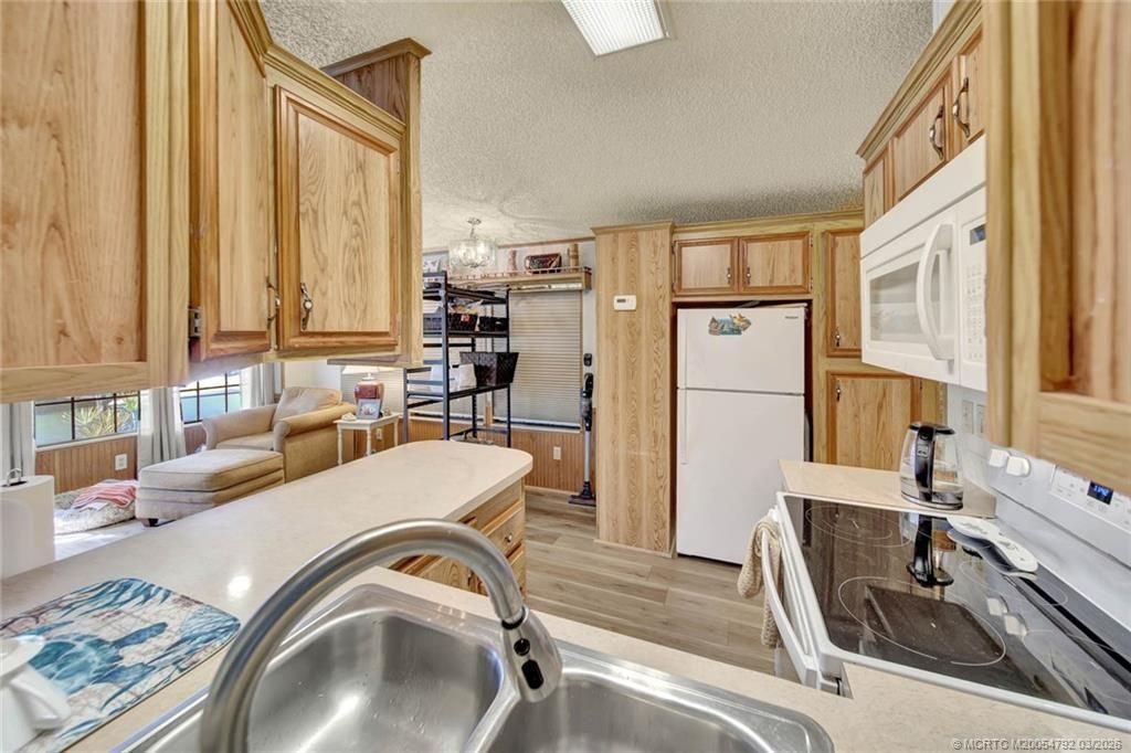 10851 S Ocean Drive, Unit 133, Jensen Beach, FL 34957 Photo