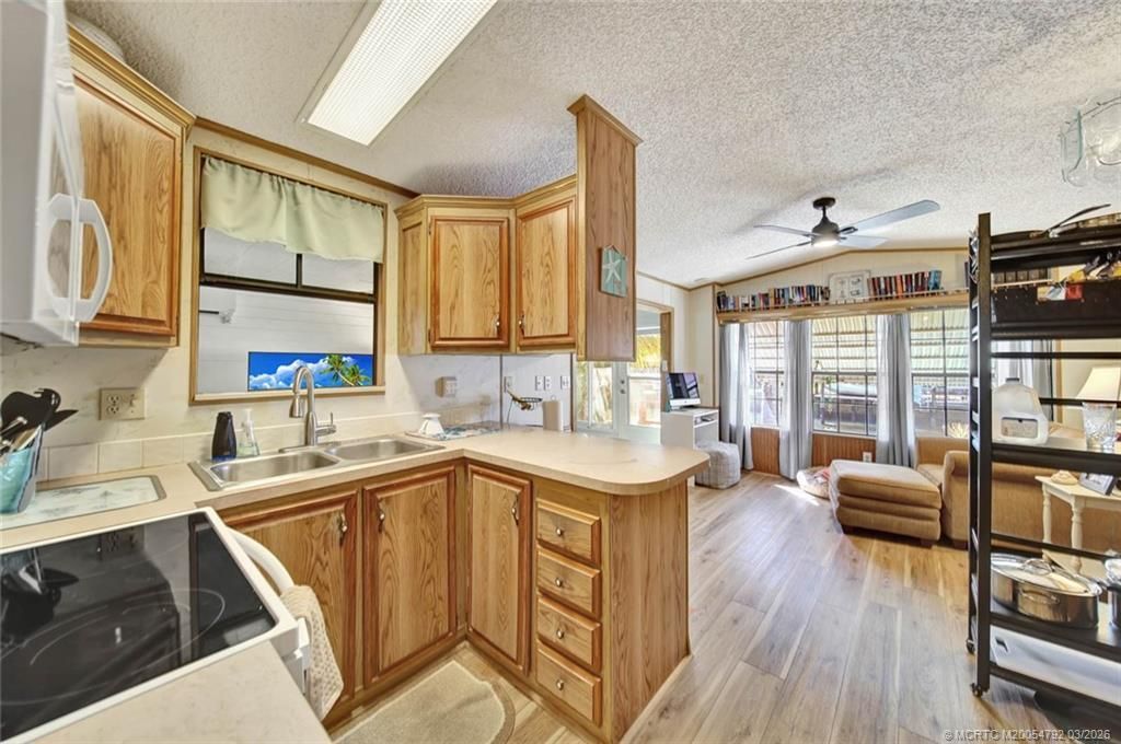 10851 S Ocean Drive, Unit 133, Jensen Beach, FL 34957 Photo