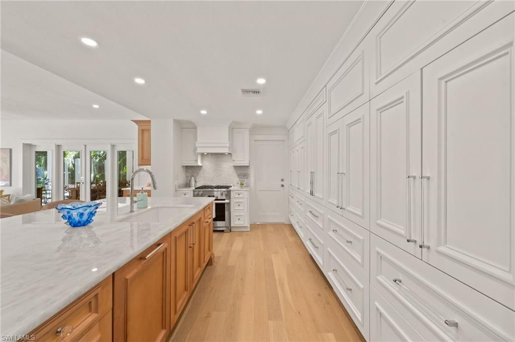 1949 Alamanda Dr , Naples, FL 34102 Photo