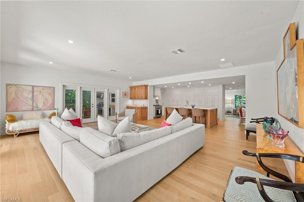 1949 Alamanda Dr , Naples, FL 34102 Photo