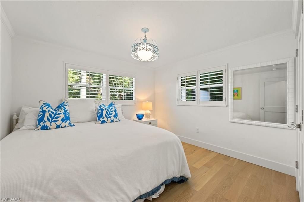 1949 Alamanda Dr , Naples, FL 34102 Photo