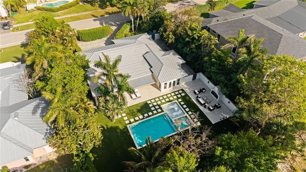 1949 Alamanda Dr , Naples, FL 34102 Photo