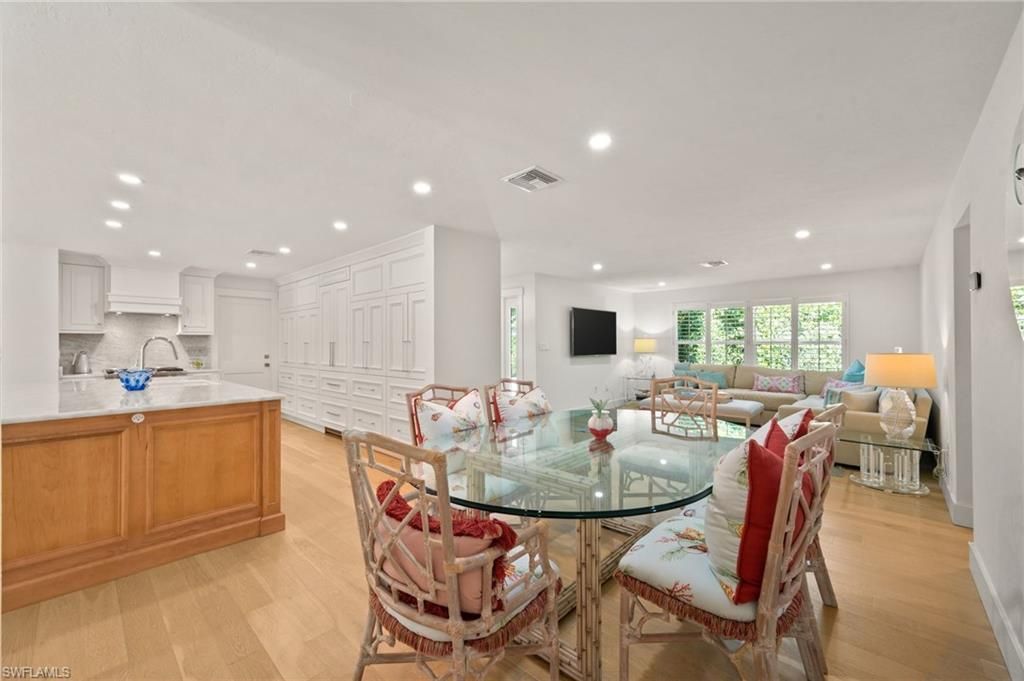 1949 Alamanda Dr , Naples, FL 34102 Photo