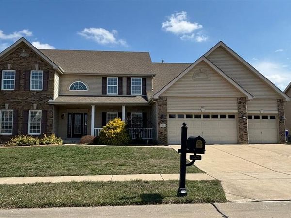 323 Trailhead Way, Dardenne Prairie, MO 63368