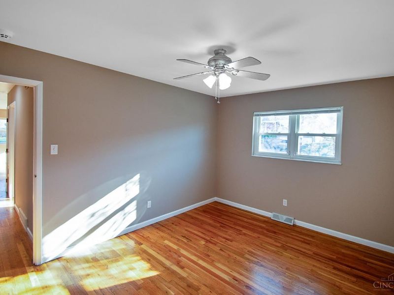 3433 Tolland Court, Green Township, OH 45248 Photo 23