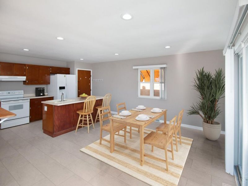 3433 Tolland Court, Green Township, OH 45248 Photo 8