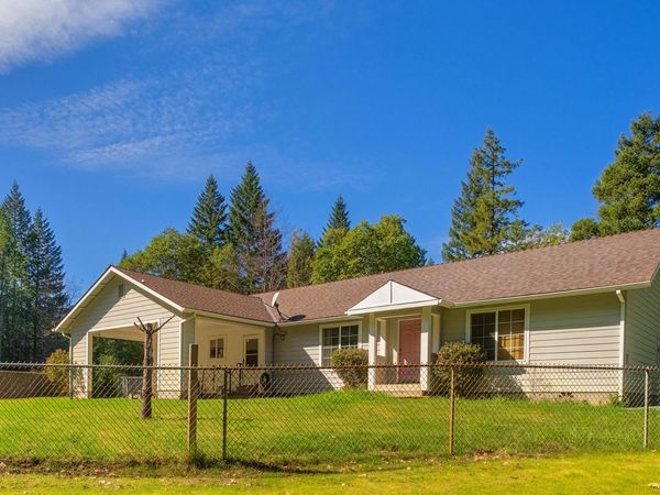 35255 Redwood Highway, O'Brien, OR 97534