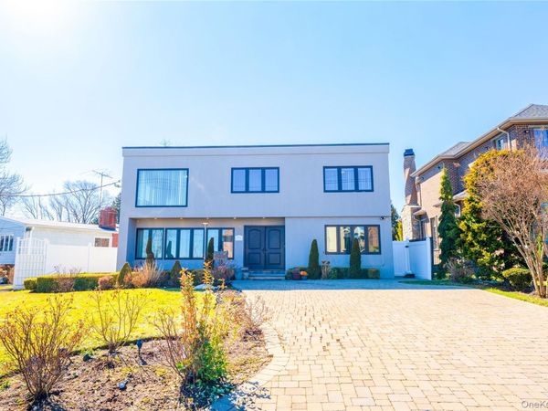 149-62 Powells Cove Boulevard, Whitestone, NY 11357