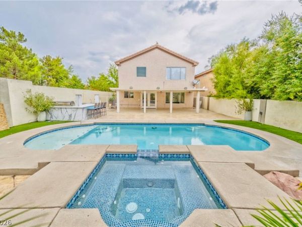 9845 Via Delores Avenue , Las Vegas, NV 89117