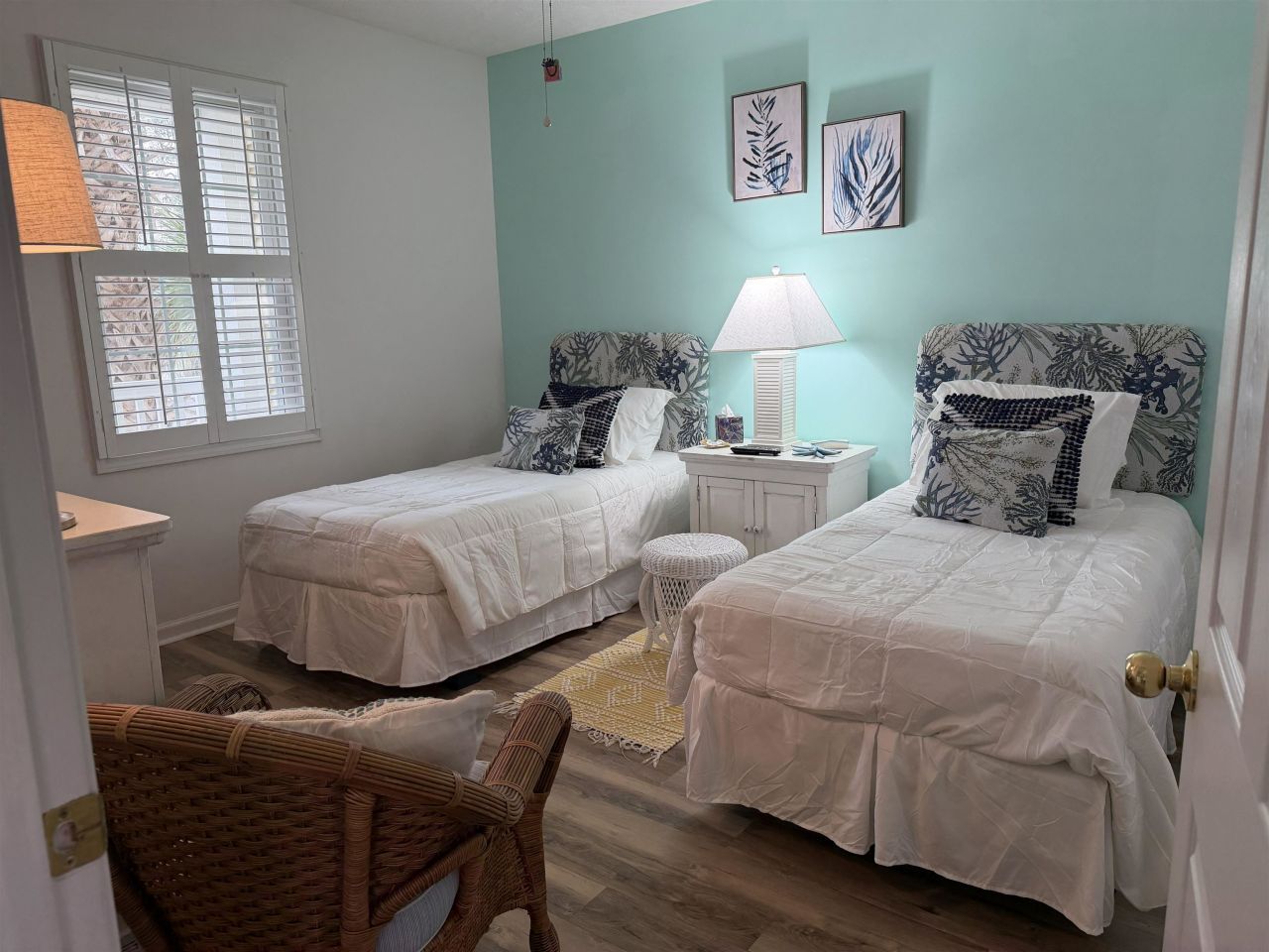 601 Hillside Dr. Photo 16