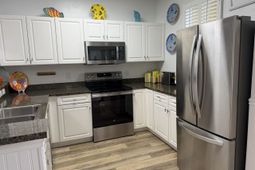 601 Hillside Dr. photo 4