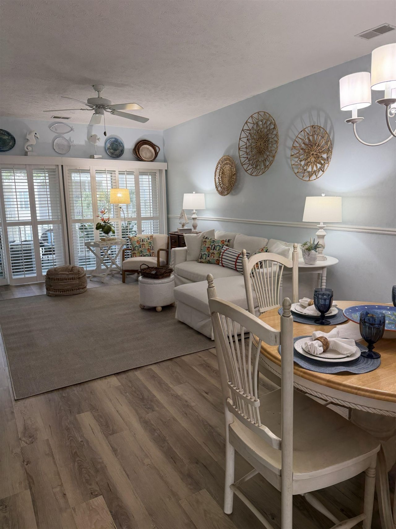 601 Hillside Dr. Photo 9