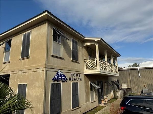 1170 W CAUSEWAY APPROACH, Mandeville, LA 70471