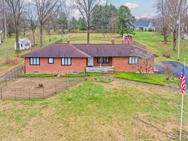 6982 Lee Road , Westerville, OH 43081