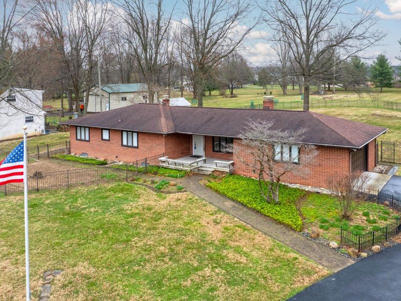 6982 Lee Road , Westerville, OH 43081 Photo 2