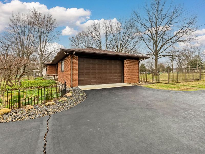 6982 Lee Road , Westerville, OH 43081 Photo 61
