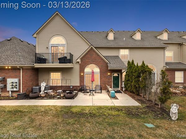 7892 Marie Drive, Shelby Twp, MI 48316