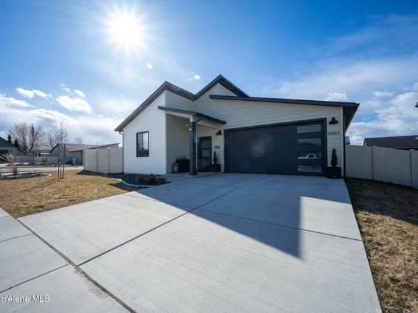 6663 W Portrush DR, Rathdrum, ID 83858
