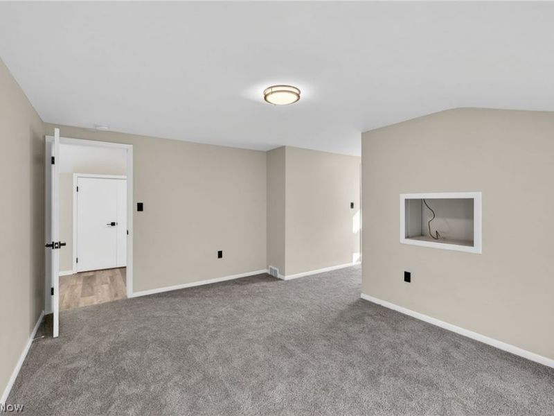 19871 Upper Valley Drive, Euclid, OH 44117 Photo 24