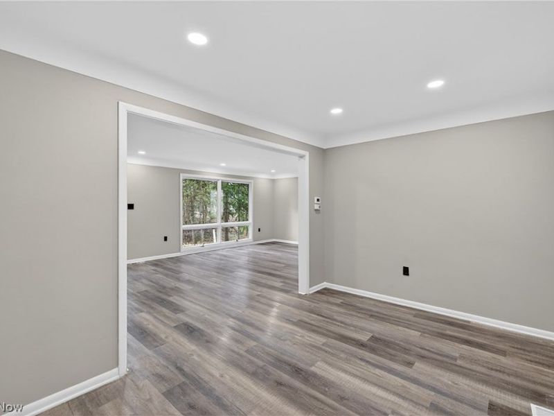 19871 Upper Valley Drive, Euclid, OH 44117 Photo 6