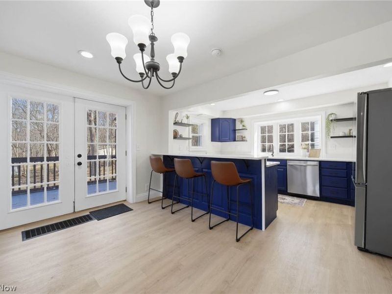 6097 Reno Drive, Louisville, OH 44641 Photo 9