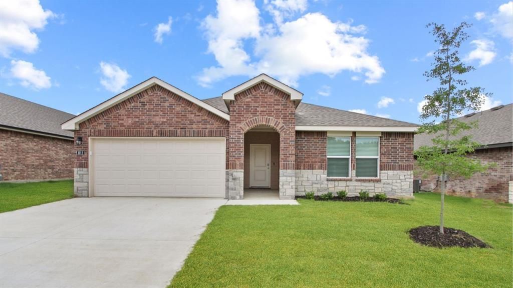 10233 NW 27th Street, Yukon, OK 73099 Main Photo