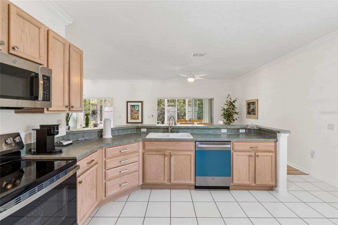 917 Shorehaven Dr , Poinciana, FL 34759 Photo