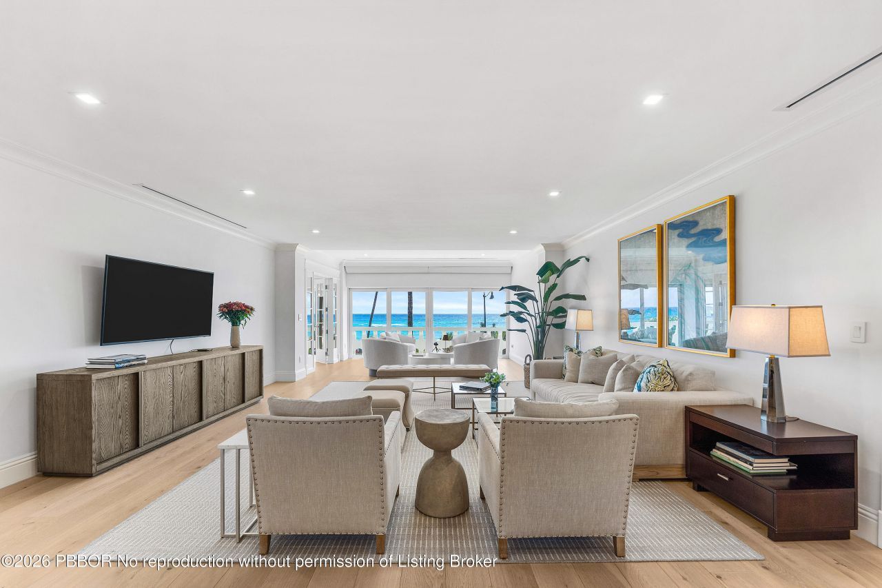 300 S Ocean Boulevard, Unit 2D, Palm Beach, FL 33480 Photo