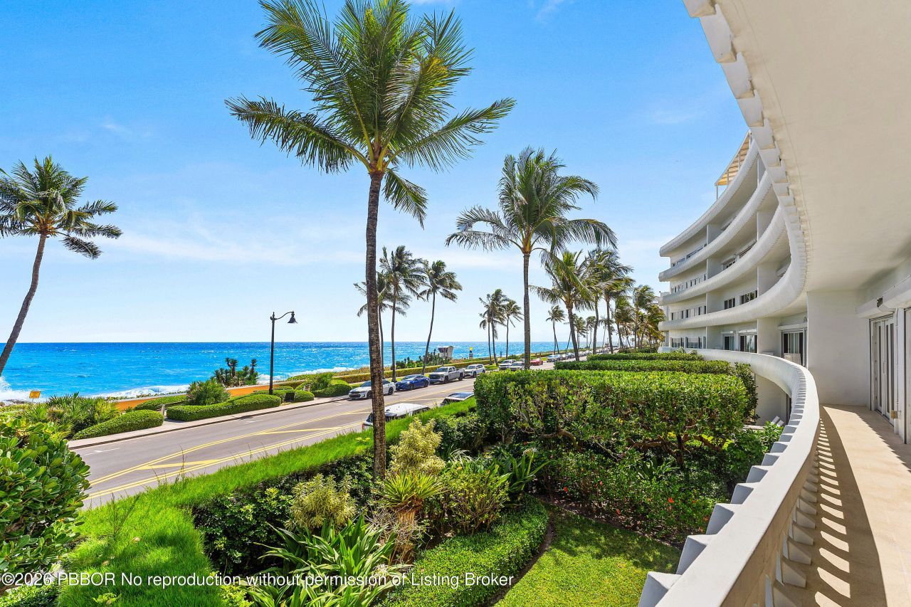 300 S Ocean Boulevard, Unit 2D, Palm Beach, FL 33480 Photo
