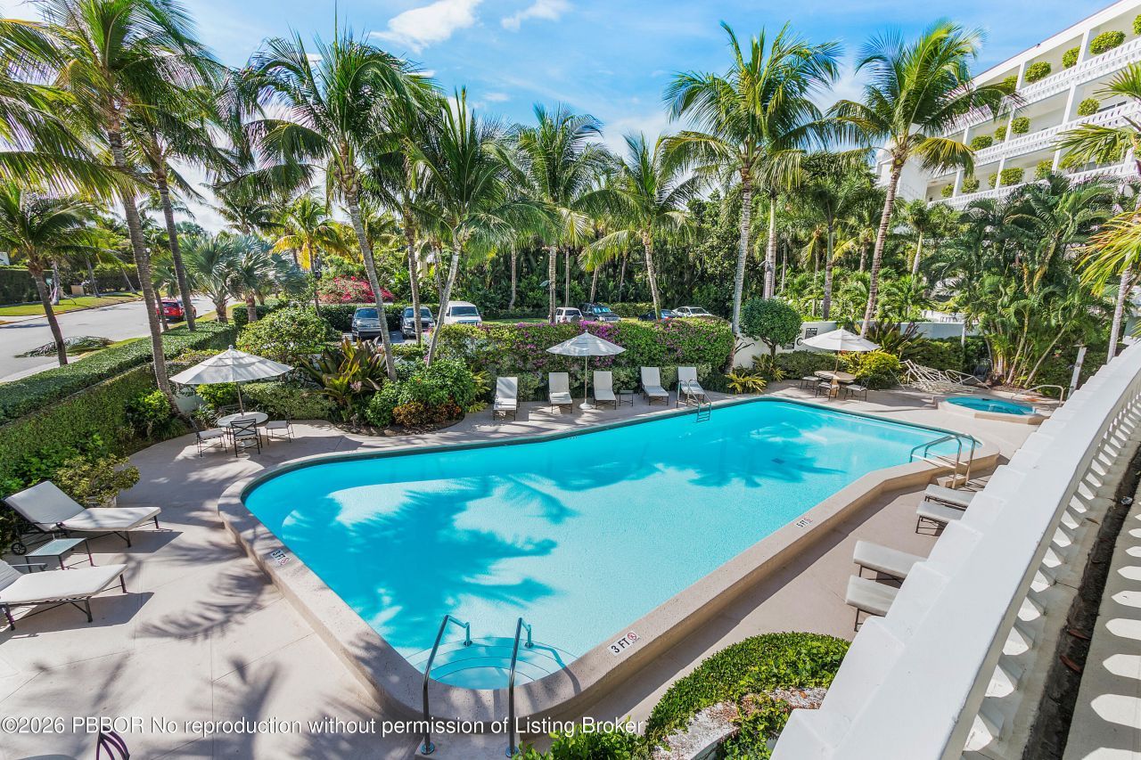 300 S Ocean Boulevard, Unit 2D, Palm Beach, FL 33480 Photo