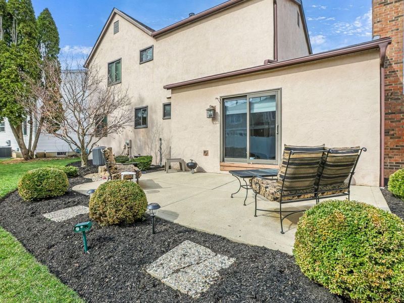 5885 Ballymead Boulevard, Dublin, OH 43016 Photo 12