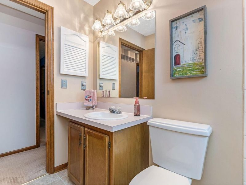 5885 Ballymead Boulevard, Dublin, OH 43016 Photo 54