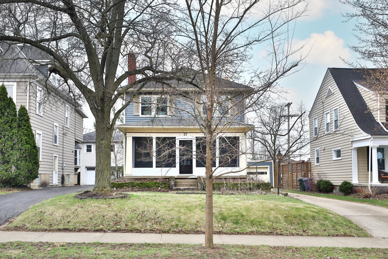 27 E Dunedin Road, Columbus, OH 43214 Main Photo