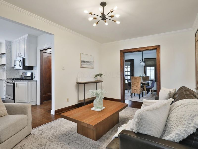 27 E Dunedin Road, Columbus, OH 43214 Photo 20