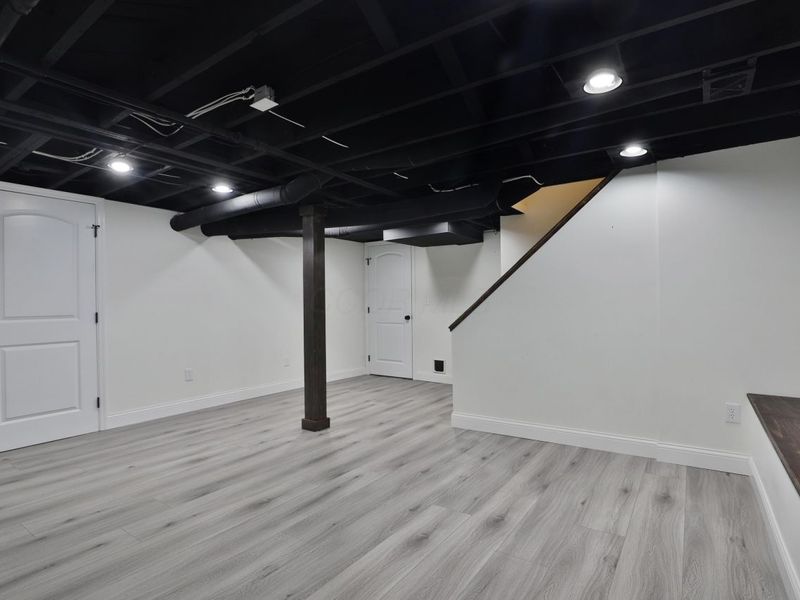 27 E Dunedin Road, Columbus, OH 43214 Photo 43