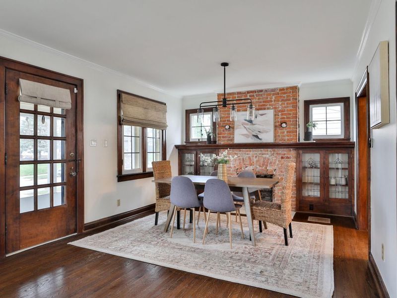 27 E Dunedin Road, Columbus, OH 43214 Photo 7