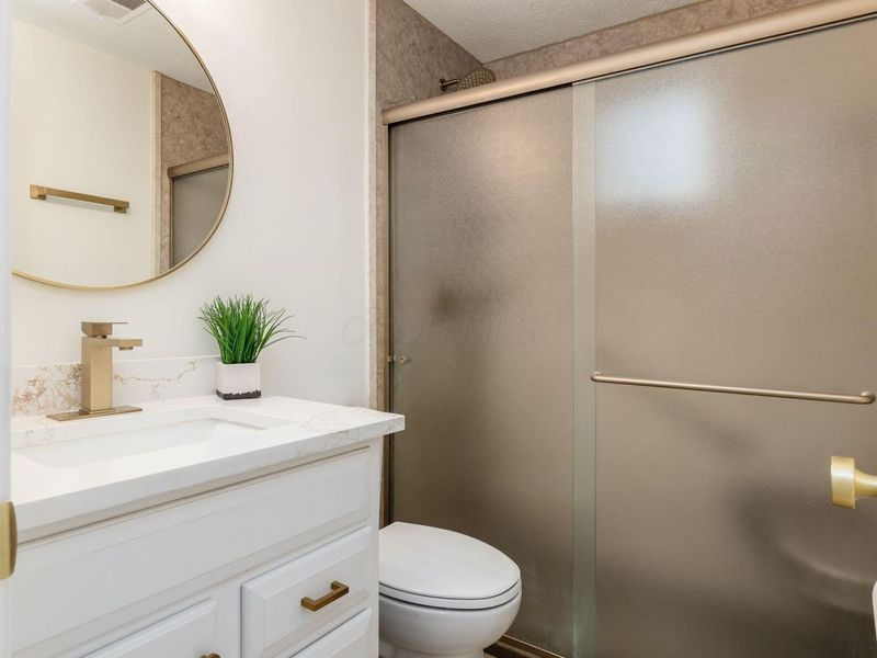 5301 Indianola Avenue , Columbus, OH 43214 Photo 14