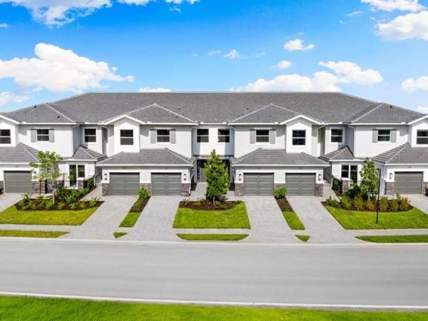 15336 Giardino DR , Unit 26-204, NAPLES, FL 34114