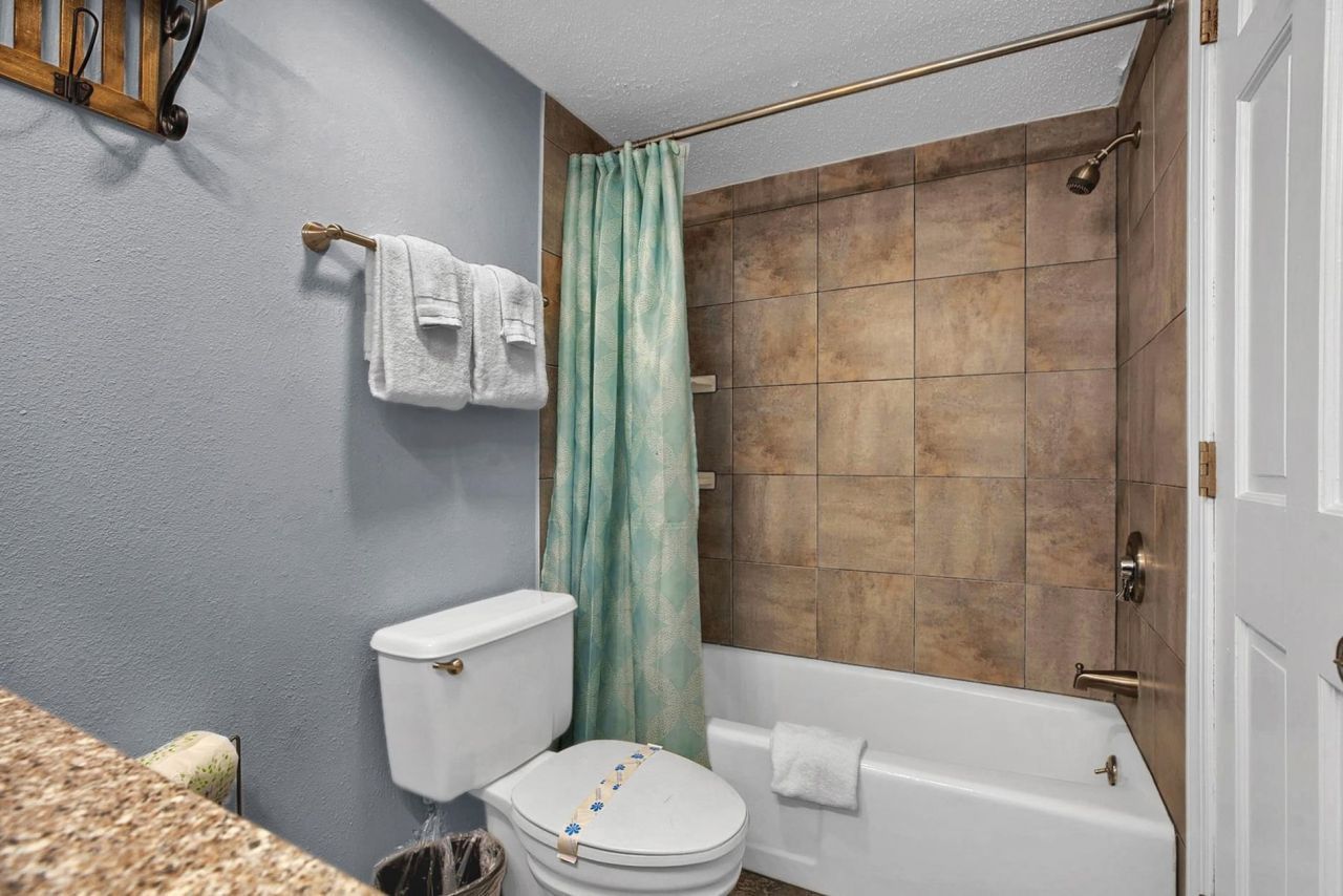 2001 S Ocean Blvd.  Photo 11