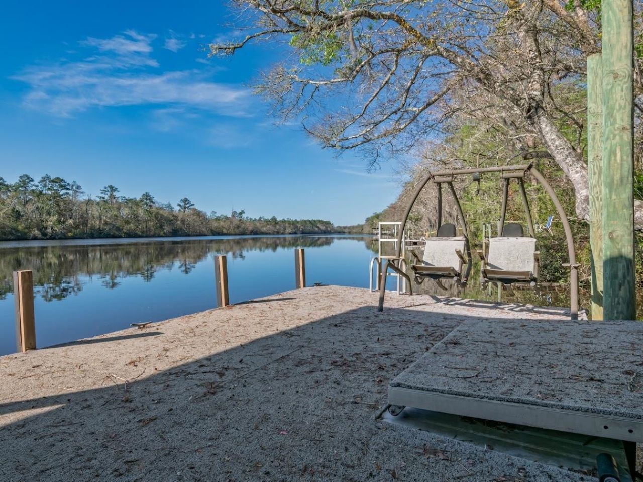 95 Mackery Woods Landing Road , Sopchoppy, FL 32358 Photo