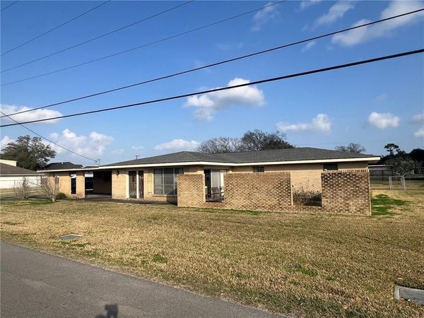 125 RIVER OAKS Drive, Luling, LA 70070