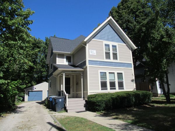 1208 E University, Ann Arbor, MI 48104