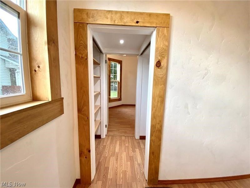 317 E Main Street, West Lafayette, OH 43845 Photo 17
