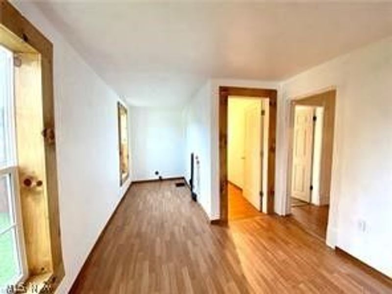 317 E Main Street, West Lafayette, OH 43845 Photo 18