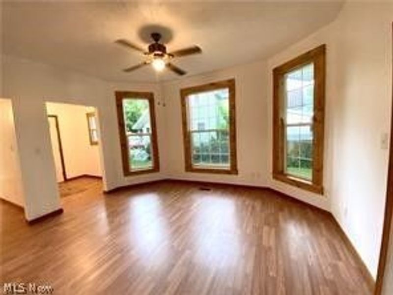 317 E Main Street, West Lafayette, OH 43845 Photo 7