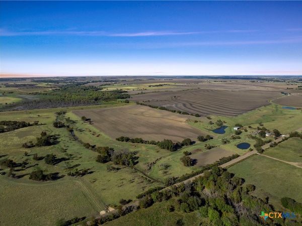 2663 W Crabb Road , West, TX 76691