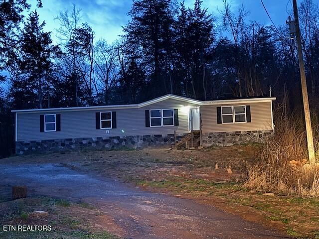 3360 Fernwood Rd, Morristown, TN 37813 Main Photo