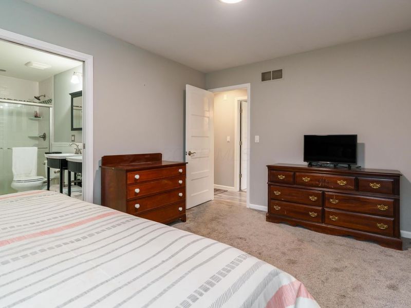 187 Stonefence Lane, Dublin, OH 43017 Photo 25