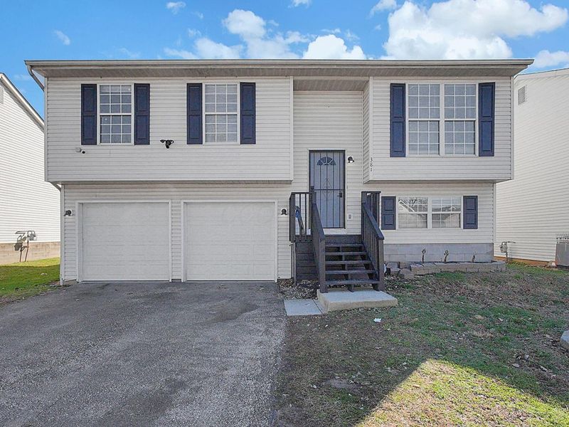 381 Chatterly Lane , Columbus, OH 43207 Photo 1
