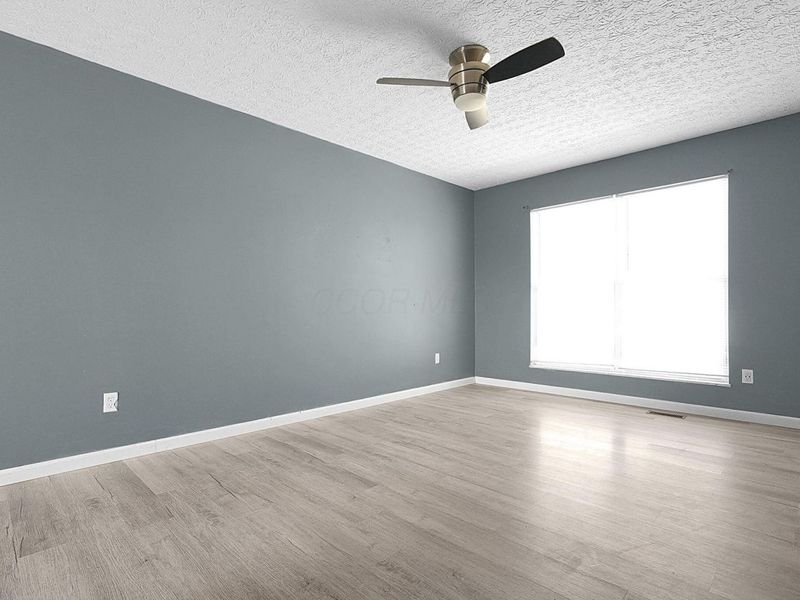 381 Chatterly Lane , Columbus, OH 43207 Photo 9